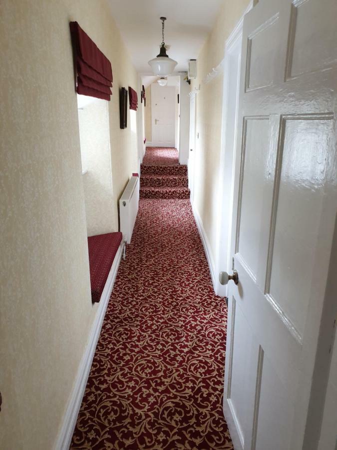 The Bounty Bar Guesthouse Trim Εξωτερικό φωτογραφία