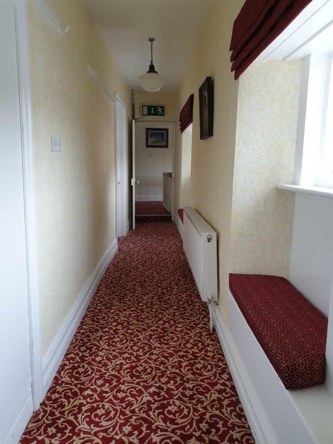 The Bounty Bar Guesthouse Trim Εξωτερικό φωτογραφία