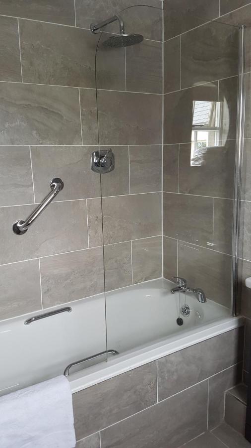 The Bounty Bar Guesthouse Trim Εξωτερικό φωτογραφία